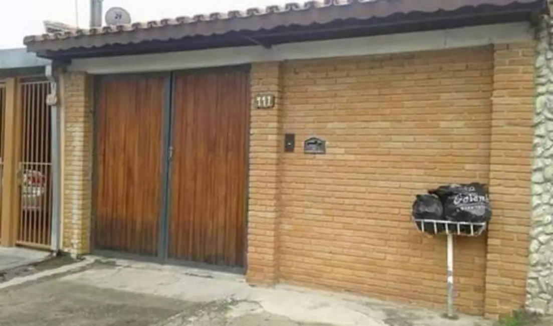 Foto 1 de Casa com 3 quartos à venda, 150m2 em Sao Jose Dos Campos - SP