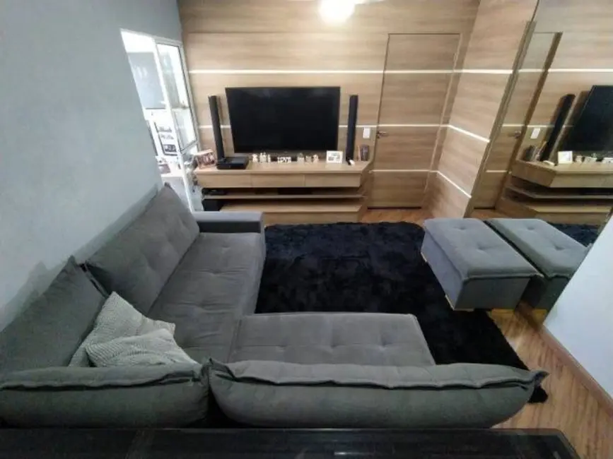 Foto 1 de Apartamento com 2 quartos à venda, 50m2 em Sao Jose Dos Campos - SP