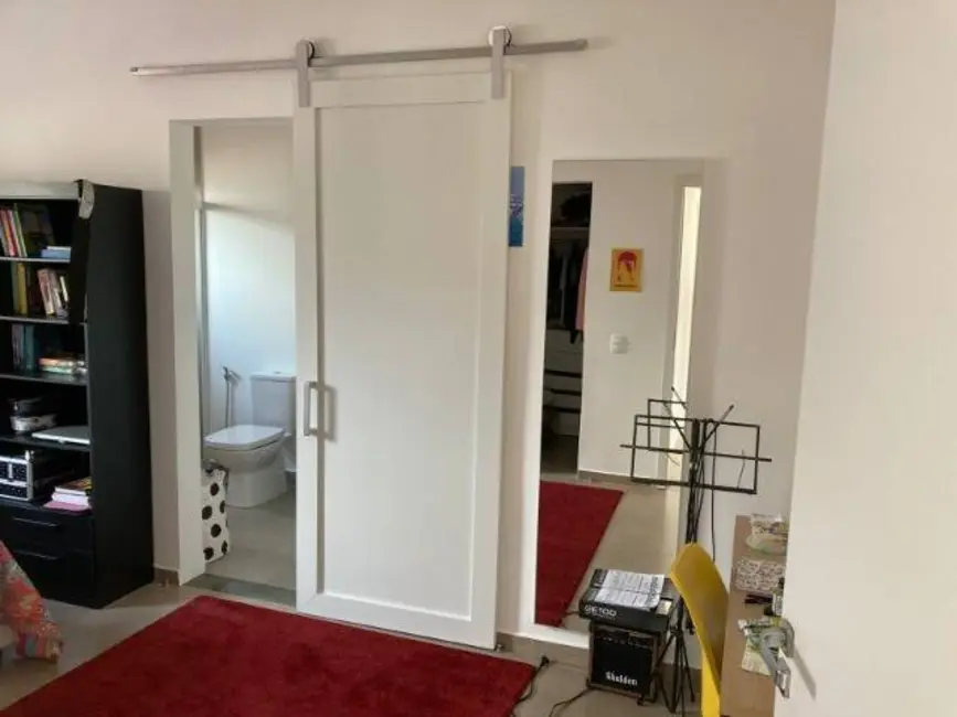 Casa com 4 quartos à venda, 367m2 em Sao Jose Dos Campos - SP - imagem 8 Foto 8 de Casa com 4 quartos à venda, 367m2 em Sao Jose Dos Campos - SP