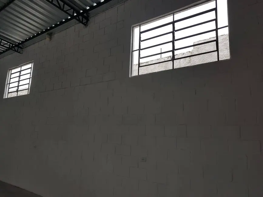 Armazém / Galpão para alugar, 126m2 em Sao Jose Dos Campos - SP - imagem 3 Foto 3 de Armazém / Galpão para alugar, 126m2 em Sao Jose Dos Campos - SP