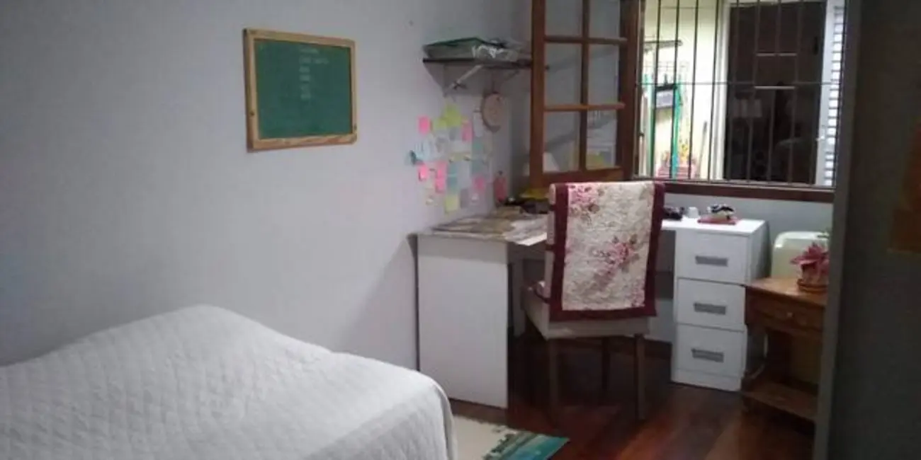 Foto 6 de Casa com 3 quartos à venda, 253m2 em Sao Jose Dos Campos - SP