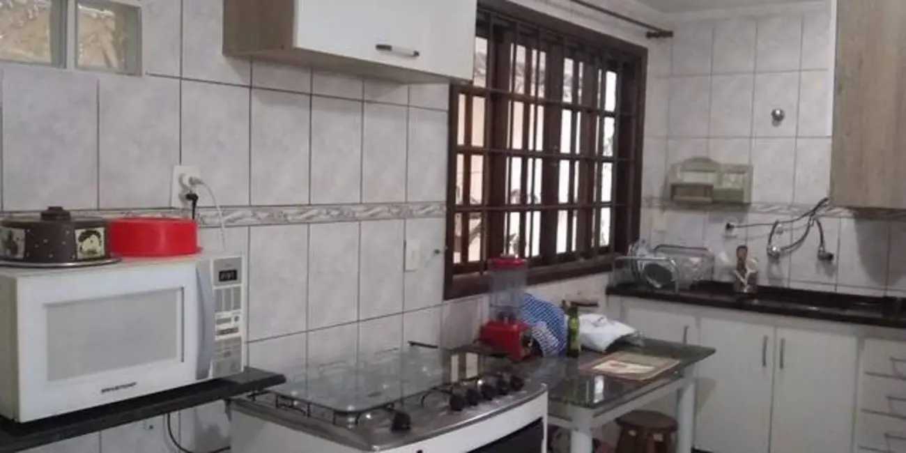 Foto 5 de Casa com 3 quartos à venda, 253m2 em Sao Jose Dos Campos - SP