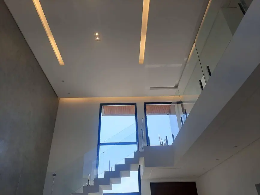 Foto 9 de Sobrado com 4 quartos à venda, 472m2 em Sao Jose Dos Campos - SP