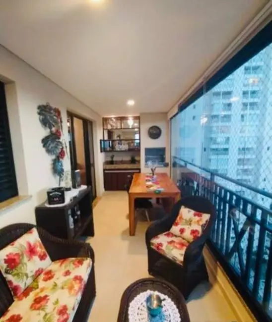 Foto 3 de Apartamento com 4 quartos à venda, 157m2 em Sao Jose Dos Campos - SP