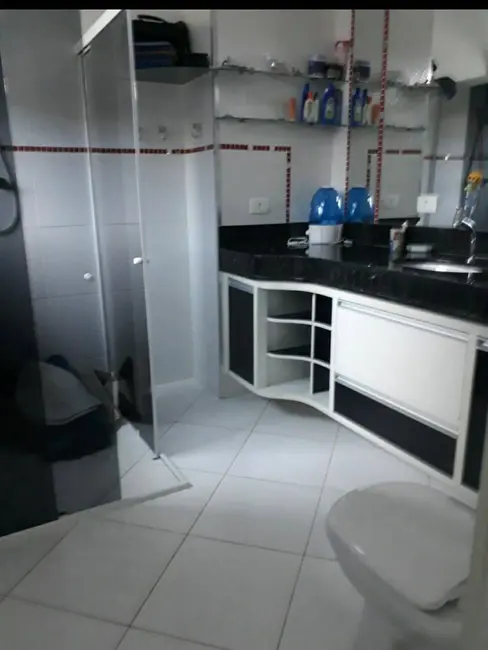 Foto 8 de Casa com 3 quartos à venda, 200m2 em Sao Jose Dos Campos - SP