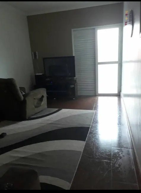 Foto 6 de Casa com 3 quartos à venda, 200m2 em Sao Jose Dos Campos - SP