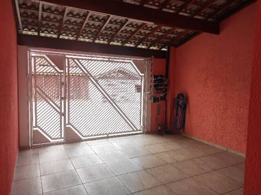 Foto 2 de Casa com 3 quartos à venda, 183m2 em Sao Jose Dos Campos - SP