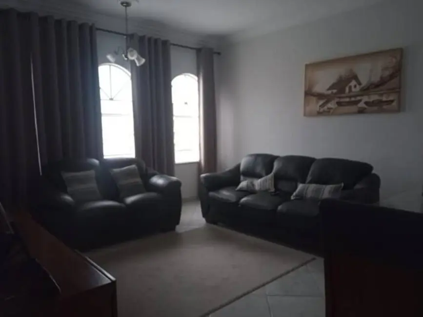 Foto 1 de Casa com 2 quartos à venda, 300m2 em Sao Jose Dos Campos - SP