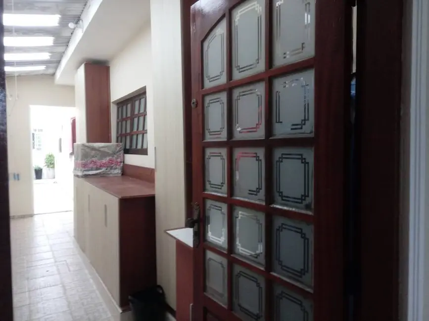 Foto 4 de Casa com 3 quartos à venda, 150m2 em Sao Jose Dos Campos - SP