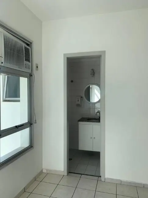 Sala Comercial à venda e para alugar, 33m2 em Sao Jose Dos Campos - SP - imagem 8 Foto 8 de Sala Comercial à venda e para alugar, 33m2 em Sao Jose Dos Campos - SP