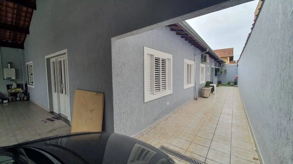 Foto 2 de Casa com 3 quartos à venda, 275m2 em Sao Jose Dos Campos - SP