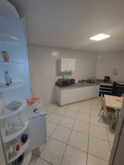 Apartamento com 3 quartos à venda, 220m2 em Centro, Varginha - MG - imagem 3 Foto 3 de Apartamento com 3 quartos à venda, 220m2 em Centro, Varginha - MG