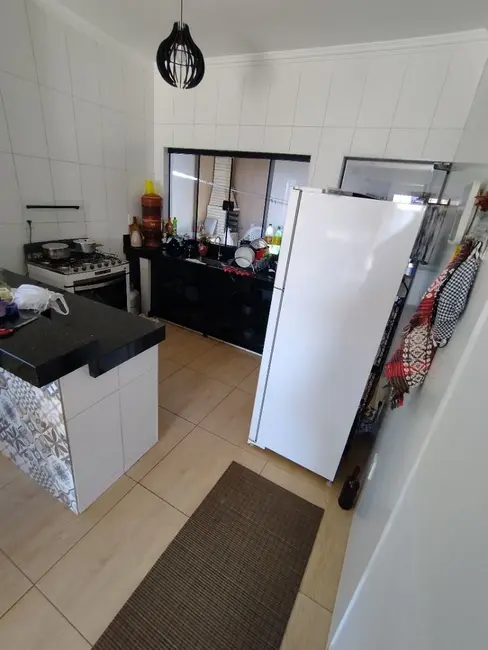 Foto 3 de Casa com 2 quartos à venda, 250m2 em Imperial, Varginha - MG