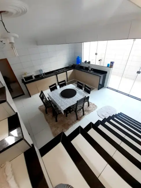 Casa com 3 quartos à venda, 200m2 em Vila Verde, Varginha - MG - imagem 9 Foto 9 de Casa com 3 quartos à venda, 200m2 em Vila Verde, Varginha - MG