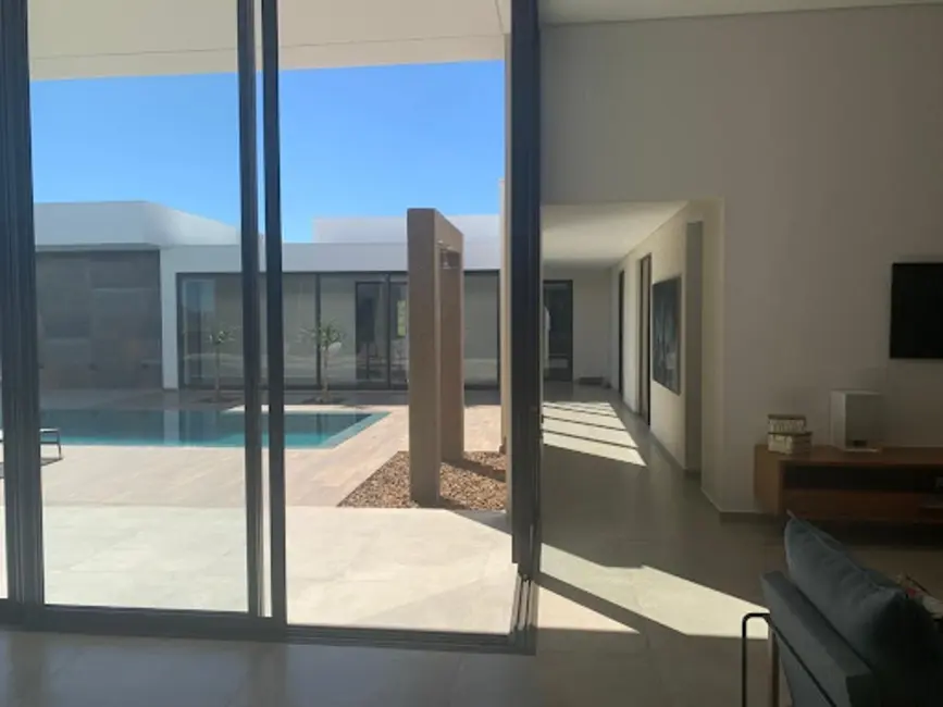 Foto 8 de Casa de Condomínio com 5 quartos à venda, 2870m2 em Centro, Guape - MG