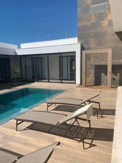 Foto 3 de Casa de Condomínio com 5 quartos à venda, 2870m2 em Centro, Guape - MG