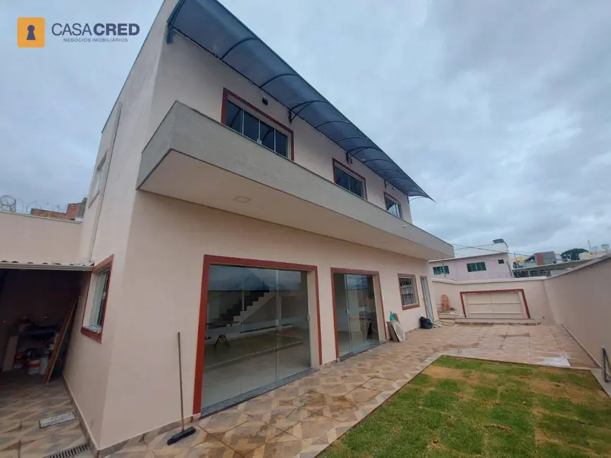 Casa com 4 quartos à venda, 210m2 em Minas Gerais, Varginha - MG - imagem 5 Foto 5 de Casa com 4 quartos à venda, 210m2 em Minas Gerais, Varginha - MG