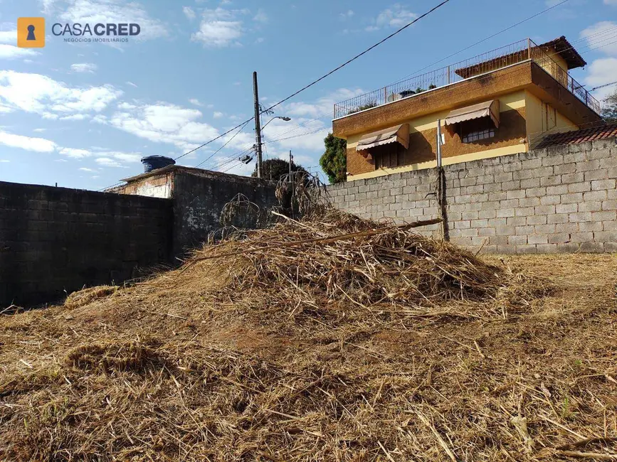 Terreno / Lote à venda, 355m2 em Vila Floresta, Varginha - MG - imagem 4 Foto 4 de Terreno / Lote à venda, 355m2 em Vila Floresta, Varginha - MG