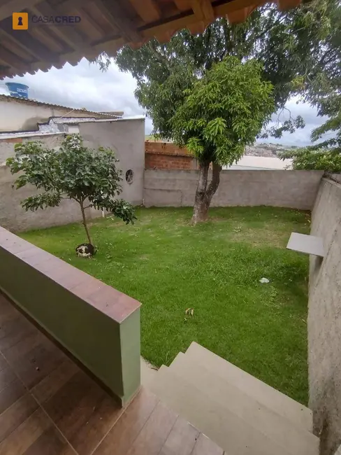 Casa com 3 quartos à venda, 300m2 em Parque Boa Vista, Varginha - MG - imagem 9 Foto 9 de Casa com 3 quartos à venda, 300m2 em Parque Boa Vista, Varginha - MG