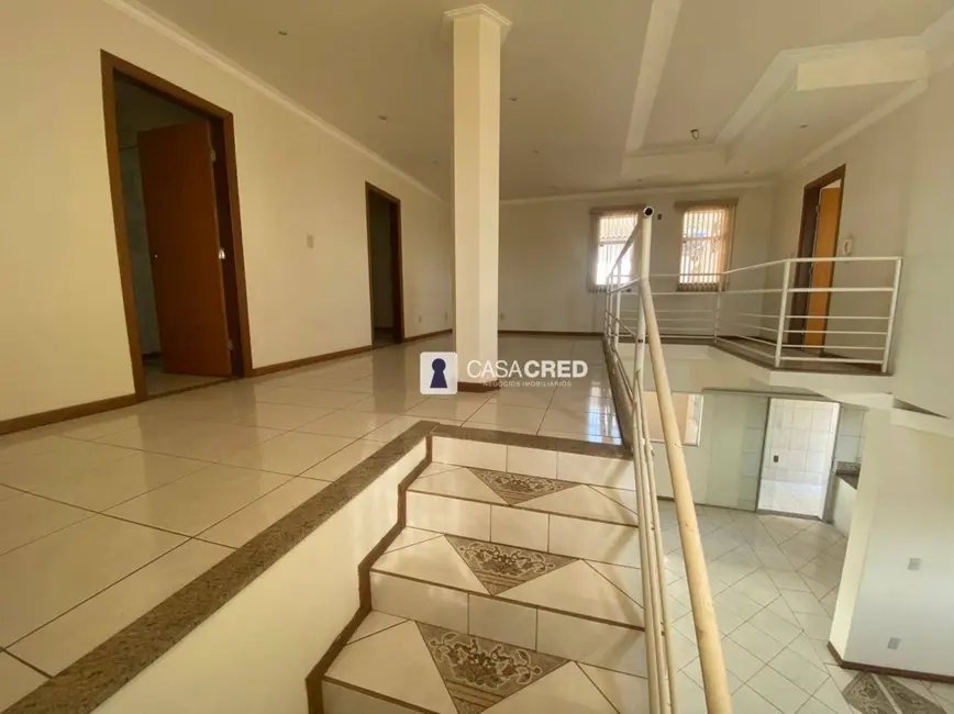 Casa com 6 quartos à venda, 330m2 em Vila Verde, Varginha - MG - imagem 7 Foto 7 de Casa com 6 quartos à venda, 330m2 em Vila Verde, Varginha - MG