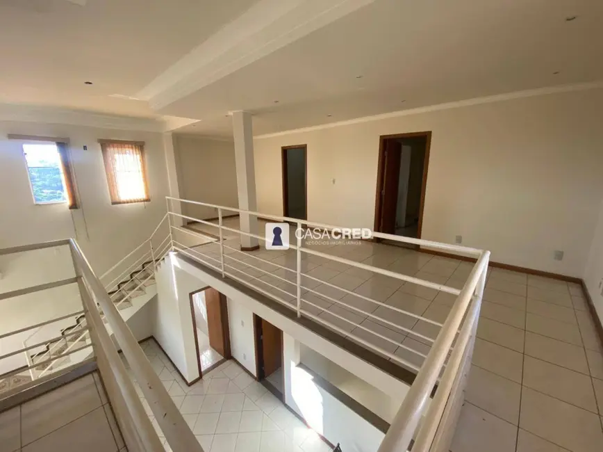 Casa com 6 quartos à venda, 330m2 em Vila Verde, Varginha - MG - imagem 3 Foto 3 de Casa com 6 quartos à venda, 330m2 em Vila Verde, Varginha - MG