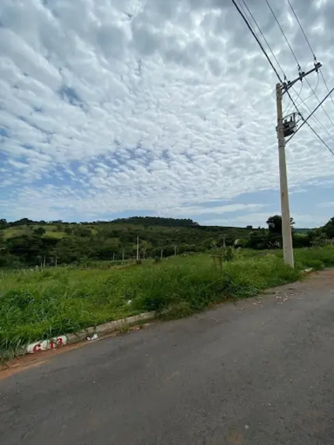 Foto 1 de Terreno / Lote à venda, 200m2 em Varginha - MG