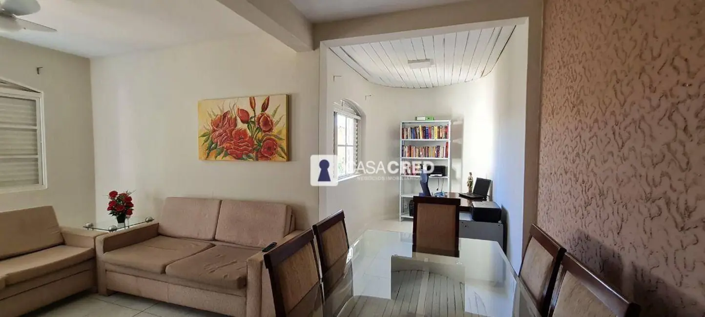 Foto 9 de Casa com 3 quartos à venda, 329m2 em Varginha - MG