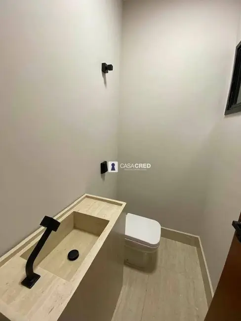 Foto 8 de Casa com 3 quartos à venda, 257m2 em Industrial JK, Varginha - MG