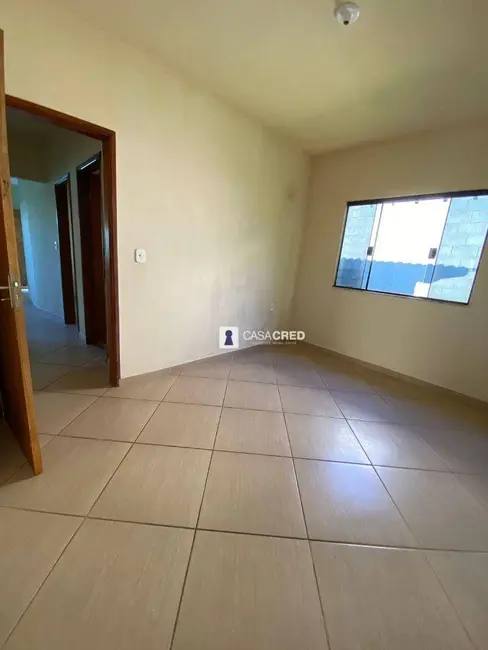 Casa com 2 quartos à venda, 200m2 em Eloi Mendes - MG - imagem 9 Foto 9 de Casa com 2 quartos à venda, 200m2 em Eloi Mendes - MG