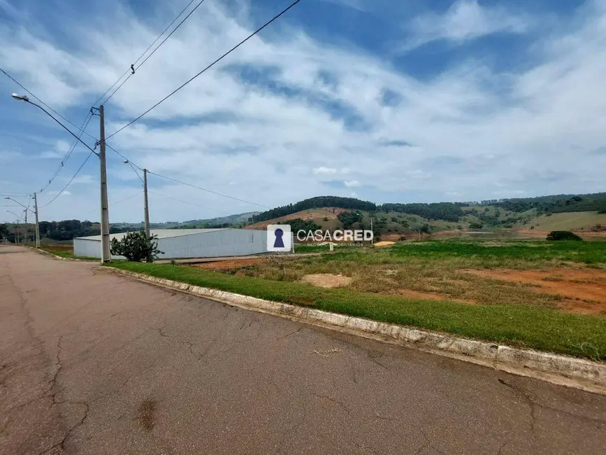 Foto 9 de Terreno / Lote à venda, 750m2 em  - MG