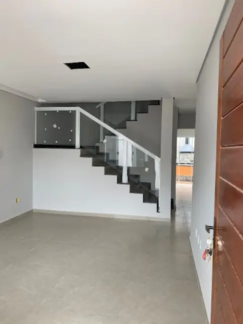 Casa com 3 quartos à venda, 165m2 em Treviso, Varginha - MG - imagem 7 Foto 7 de Casa com 3 quartos à venda, 165m2 em Treviso, Varginha - MG