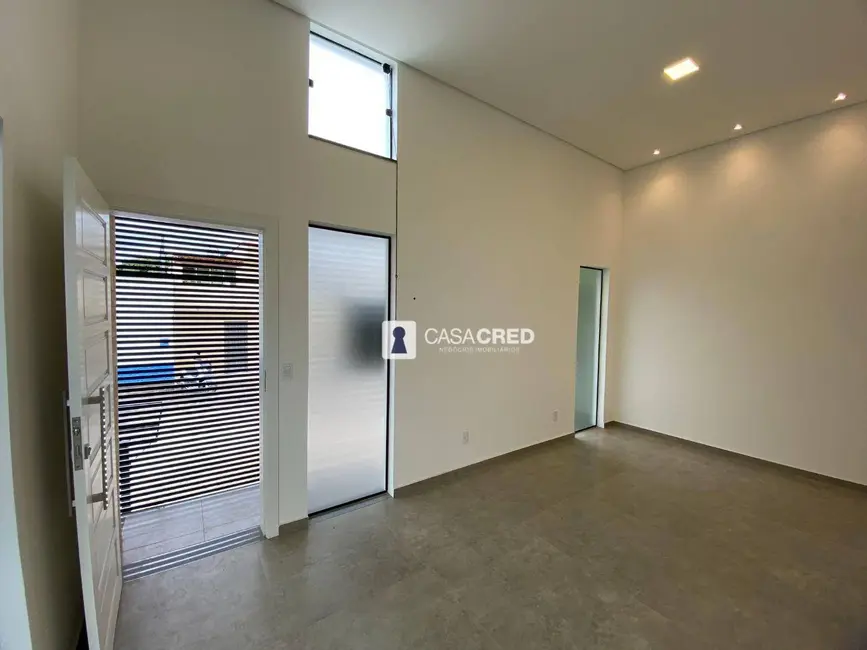 Casa com 2 quartos à venda, 200m2 em Santana, Varginha - MG - imagem 4 Foto 4 de Casa com 2 quartos à venda, 200m2 em Santana, Varginha - MG
