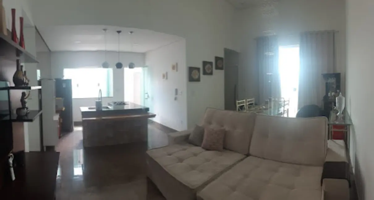 Casa com 3 quartos à venda, 250m2 em Varginha - MG - imagem 8 Foto 8 de Casa com 3 quartos à venda, 250m2 em Varginha - MG