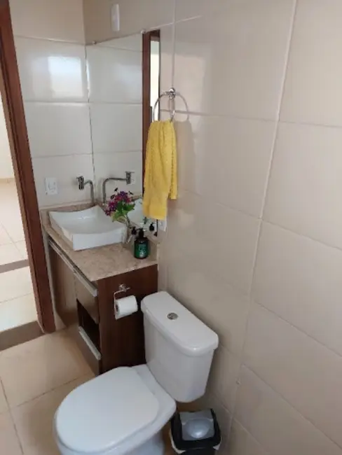 Casa com 3 quartos à venda, 400m2 em Varginha - MG - imagem 8 Foto 8 de Casa com 3 quartos à venda, 400m2 em Varginha - MG