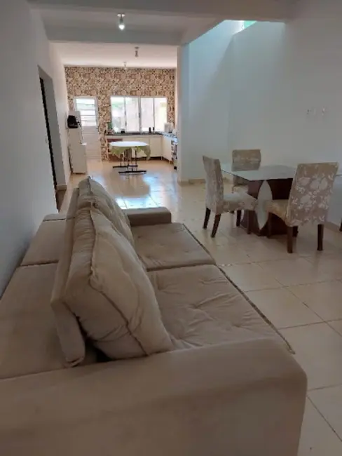Casa com 3 quartos à venda, 400m2 em Varginha - MG - imagem 7 Foto 7 de Casa com 3 quartos à venda, 400m2 em Varginha - MG