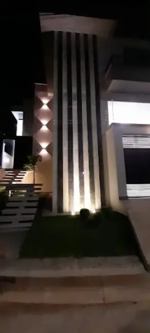 Casa com 3 quartos à venda, 404m2 em Varginha - MG - imagem 3 Foto 3 de Casa com 3 quartos à venda, 404m2 em Varginha - MG