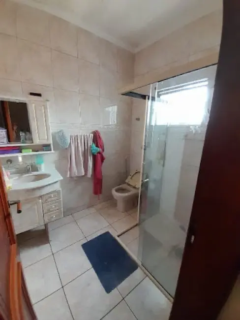 Casa com 3 quartos à venda, 275m2 em Santana, Varginha - MG - imagem 4 Foto 4 de Casa com 3 quartos à venda, 275m2 em Santana, Varginha - MG