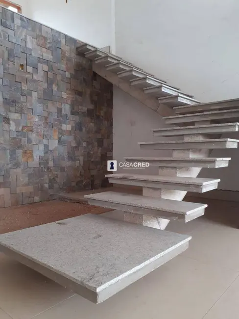 Foto 4 de Casa com 3 quartos à venda, 200m2 em Jardim Itália, Varginha - MG