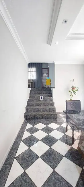 Casa com 4 quartos à venda, 332m2 em Parque Mariela, Varginha - MG - imagem 5 Foto 5 de Casa com 4 quartos à venda, 332m2 em Parque Mariela, Varginha - MG