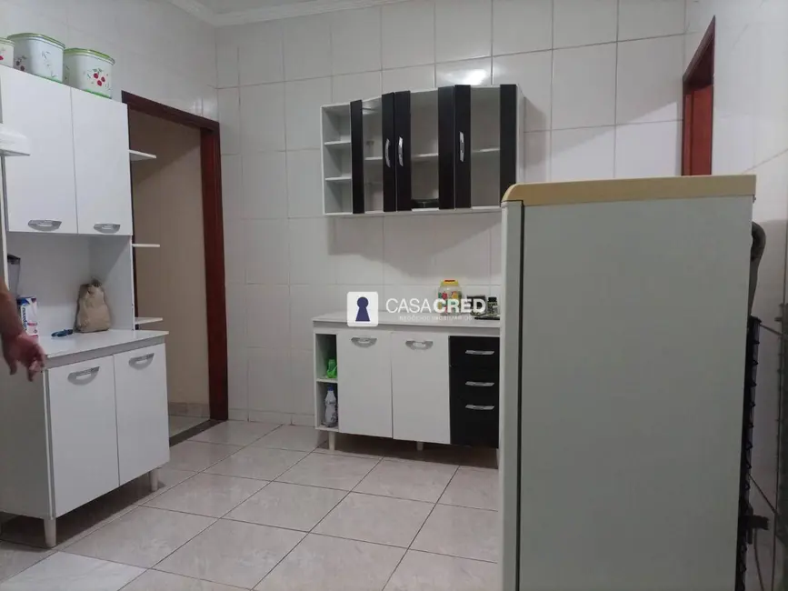 Foto 1 de Casa com 2 quartos à venda, 100m2 em Jardim São Joaquim, Varginha - MG