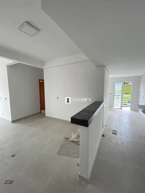 Apartamento com 2 quartos à venda, 75m2 em Jardim Canaã, Varginha - MG - imagem 5 Foto 5 de Apartamento com 2 quartos à venda, 75m2 em Jardim Canaã, Varginha - MG