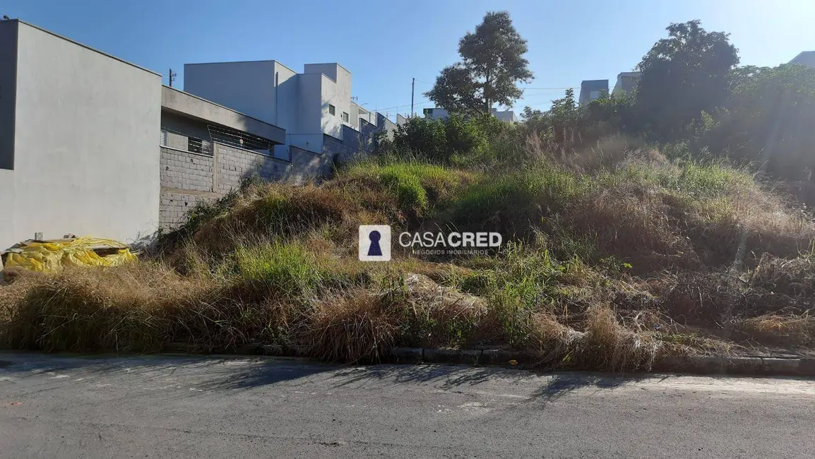 Foto 1 de Terreno / Lote à venda, 400m2 em Varginha - MG