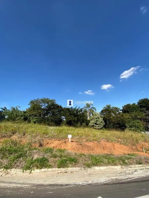 Foto 1 de Terreno / Lote à venda, 234m2 em Varginha - MG