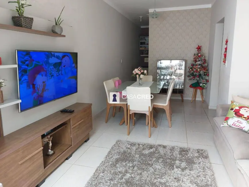 Foto 1 de Casa com 2 quartos à venda, 180m2 em Park Rinaldo, Varginha - MG