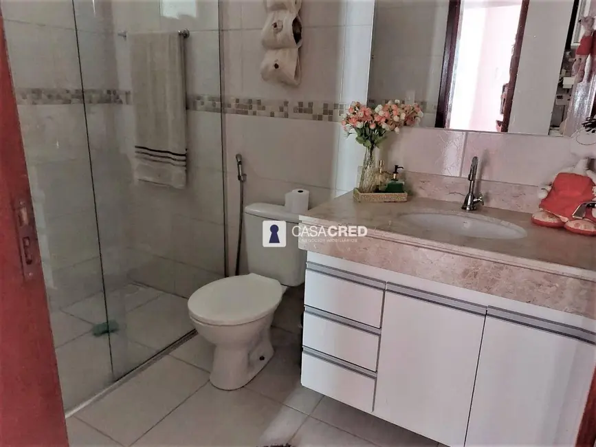 Foto 2 de Casa com 2 quartos à venda, 180m2 em Park Rinaldo, Varginha - MG