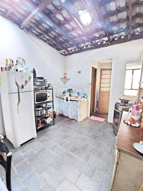 Casa com 2 quartos à venda, 134m2 em Jardim Mont Serrat, Varginha - MG - imagem 3 Foto 3 de Casa com 2 quartos à venda, 134m2 em Jardim Mont Serrat, Varginha - MG