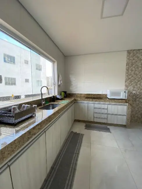 Foto 5 de Casa com 3 quartos à venda, 275m2 em Varginha - MG