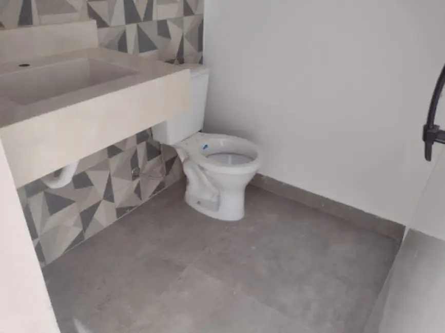 Casa com 3 quartos à venda, 275m2 em Varginha - MG - imagem 3 Foto 3 de Casa com 3 quartos à venda, 275m2 em Varginha - MG