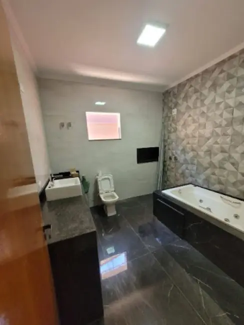 Casa com 3 quartos à venda, 336m2 em Varginha - MG - imagem 6 Foto 6 de Casa com 3 quartos à venda, 336m2 em Varginha - MG