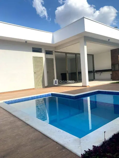 Casa com 4 quartos à venda, 360m2 em Alta Villa, Varginha - MG - imagem 8 Foto 8 de Casa com 4 quartos à venda, 360m2 em Alta Villa, Varginha - MG